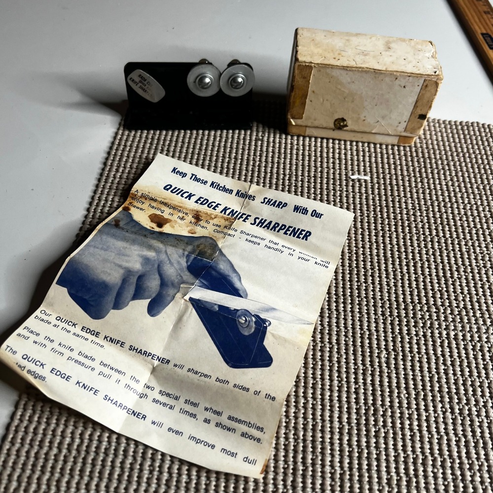 Vintage Rada Cutlery Quick Edge Knife Sharpener with Box and Instructions Black